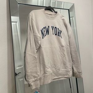 Brandy Melville Crewneck